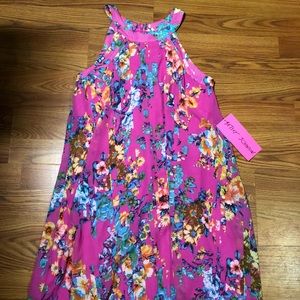 Beautiful Betsy Johnson floral dress!
